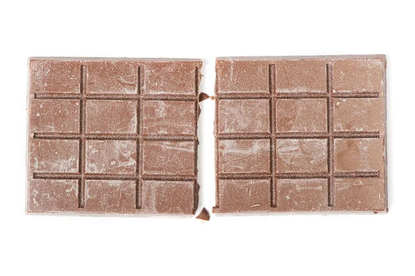 Close Barra Chocolate Segmento Isolado Fundo Branco — Fotografia de Stock