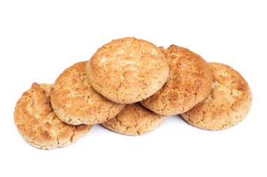 Yuvarlak yulaf ezmeli kurabiye yığını