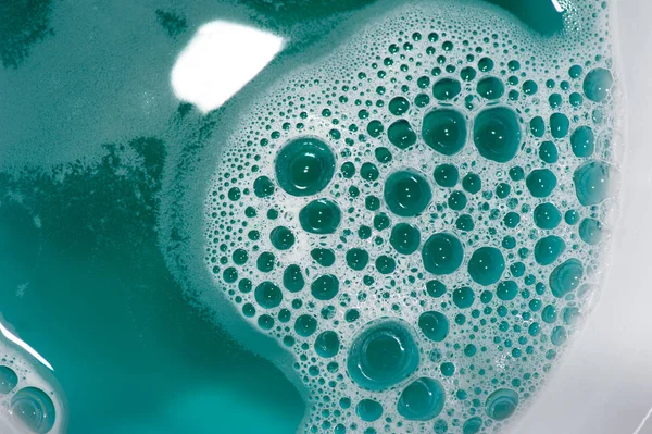 Close up de água no banheiro — Fotografia de Stock
