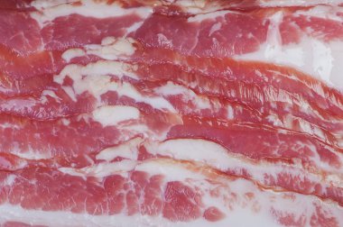 Dilim taze pastırma doku