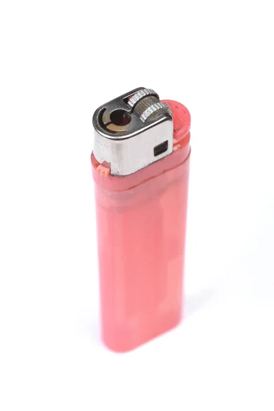저렴 한 분홍색 플라스틱 가스 일회용 라이터 — 스톡 사진