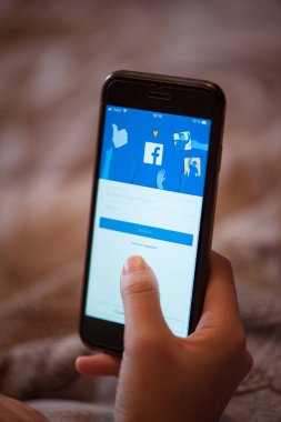 el tutma cep telefonu
