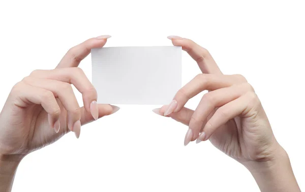 Tyhjä paperiarkki naisten käsissä — kuvapankkivalokuva