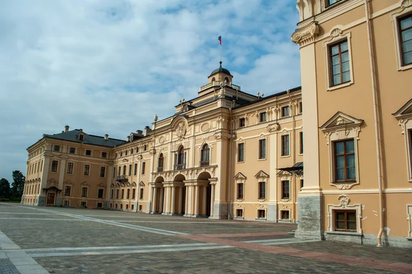 Konstantinovsky Palace (The Federal Palace of Congresses) — Stock Photo, Image