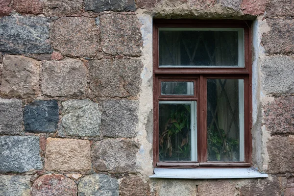 Fenster Alter Steinmauer — Stockfoto