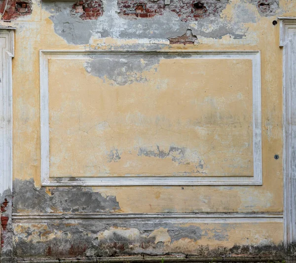 割れた壁にヴィンテージ空のバナー — ストック写真