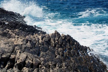 Deniz, su, kayalar, nehir, dalgalar, Güneş, günbatımı, gündoğumu, kum, Doğa, gökyüzü, bulutlar, tatil, kuş, grip, uçuş, martı, ada