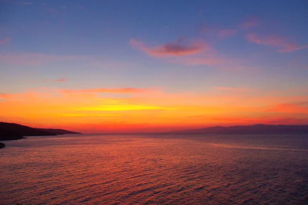 Море Вода Скелі Річка Хвилі Сонце Захід Сонця Схід Сонця — стокове фото