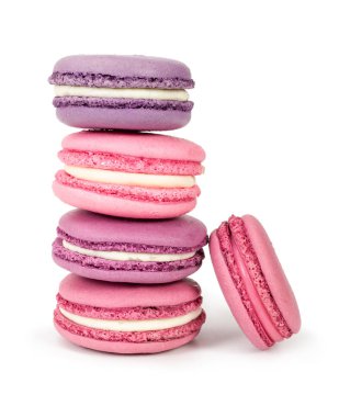 Fransızca macaroons beyaz izole yığını  
