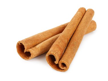 beyaz izole iki tarçın  