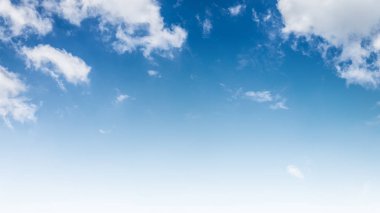 Bulut ve kopyalama alanı ile güzel mavi gökyüzü