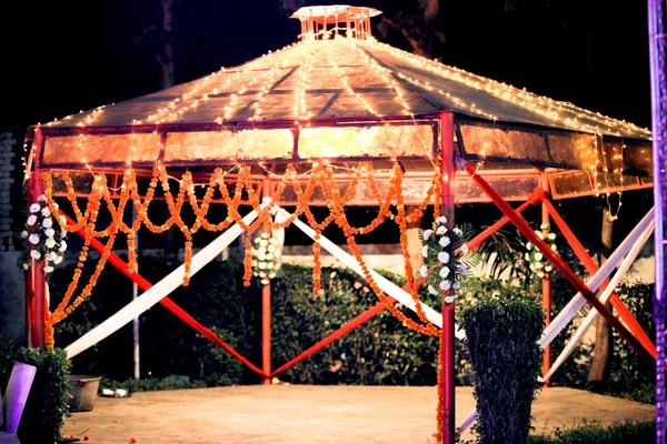 Conjunto Casamento Indiano Mandap Para Celebração Casamento — Fotografia de Stock