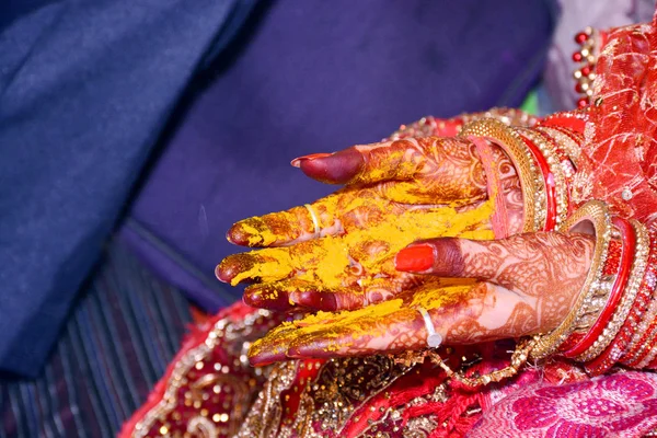 Haldi Rasam Ritual Casamento — Fotografia de Stock