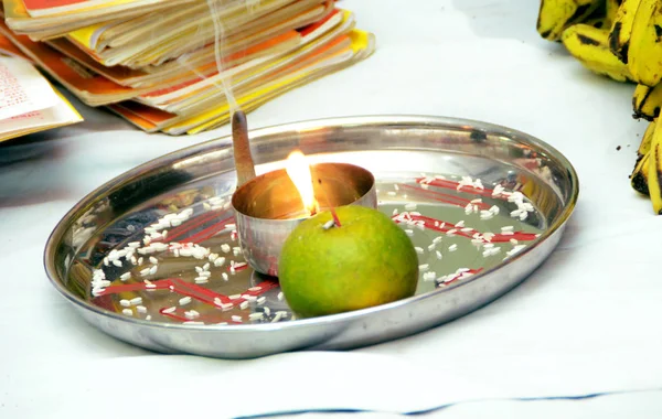 Traditionelle Religiöse Anbetung Puja Thali Hochzeit — Stockfoto