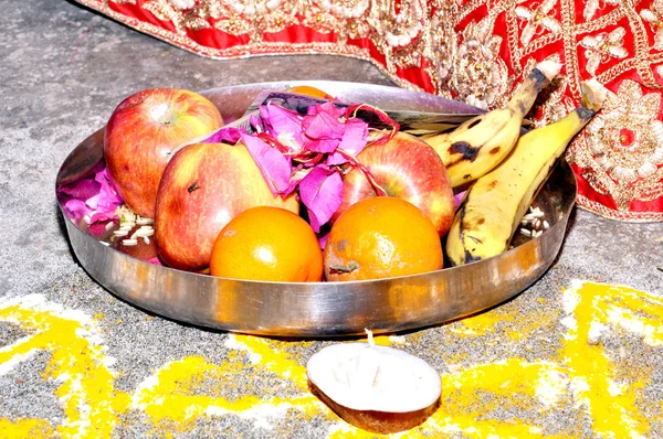 Obiectele Rugăciune Închinare Pentru Ceremonia Firului Pooja Puja Nunții Indiene — Fotografie, imagine de stoc
