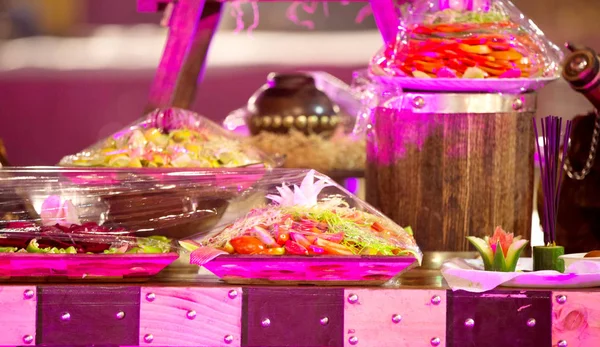 Indian wedding catering Stock Photos, Royalty Free Indian wedding catering Images | Depositphotos