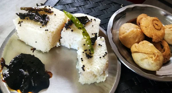 Gujarati Indiani Street Food Tradizionale Khaman Dhokla Spuntino Base Farina — Foto Stock