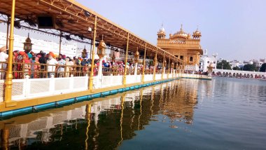 Altın Tapınak (Harmandir Sahib) Amritsar, Punjab, Hindistan