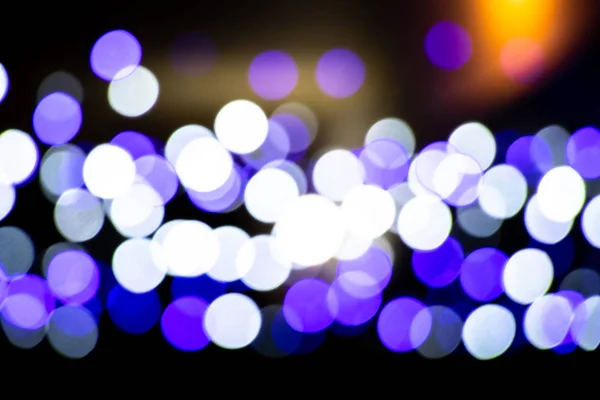 Luz abstrato fundo bokeh por desfoque ou desfocado no uso elemento de luz para fundo ou papel de parede na celebração do casamento de Natal ano novo diwali — Fotografia de Stock