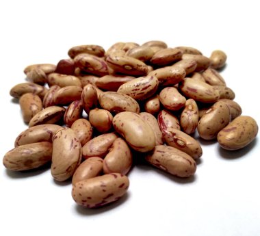 Kırmızı Böbrek Fasulyesi, Beyaz Arkaplan 'da izole edilmiş Azuki Fasulyesi ya da Rajma Tohumu olarak da bilinir.