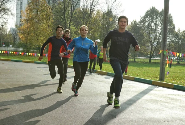 Moskau Russland Oktober 2014 Studenten Laufen Einen Sprint Leibesertüchtigung Einer — Stockfoto
