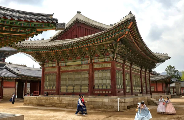 Seoul Sydkorea April 2018 Gyeongbokgung Palace Utsikt Över Den Antika — Stockfoto
