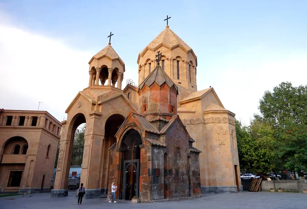 Yerevan Armenia Setembro 2018 Igreja Santa Virgem Katoghike Uma Pequena — Fotografia de Stock