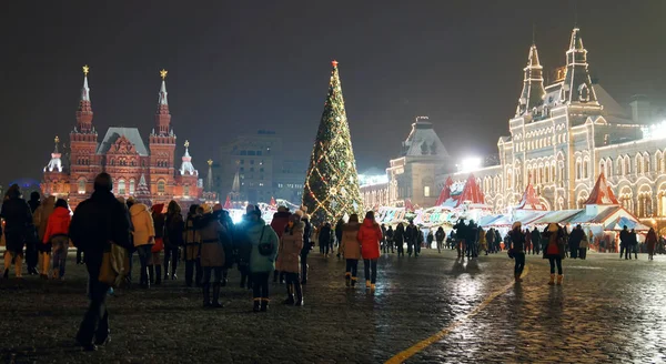 Москва Россия Январь 2016 Елка Вид Гум Красной Площади — стоковое фото