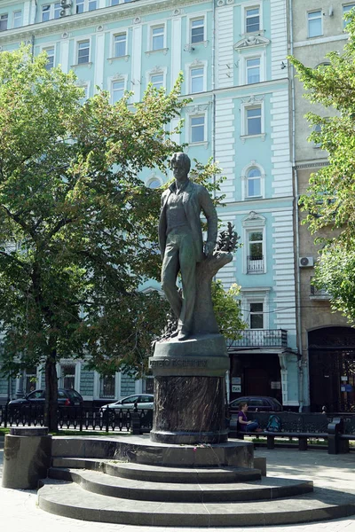 Moskau Russland Juni 2018 Statue Von Sergei Yesenin Auf Twerskoj — Stockfoto