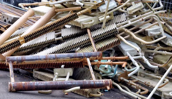 Old Radiators Water Pipes Scrap Metal — Stock Photo, Image