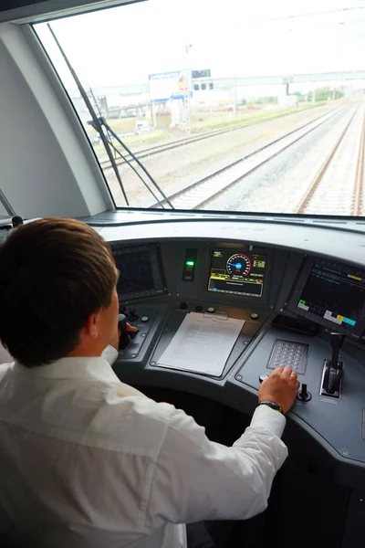 Moscú Rusia Septiembre 2018 Conductor Controla Tren Ejecución Del Tren —  Fotos de Stock