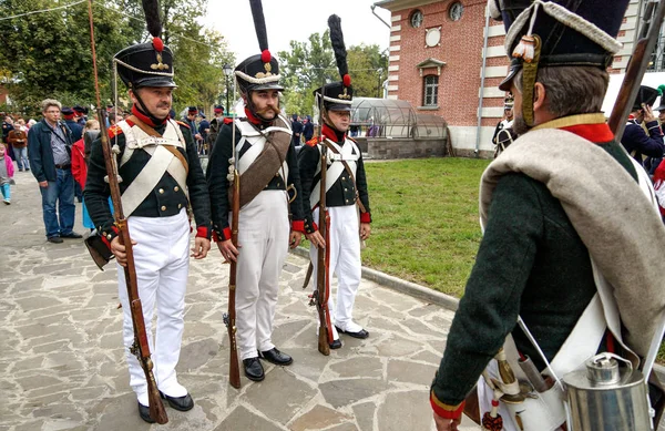 Moscow June 2015 Men Form Soldiers Times War Napoleon Reconstruction — Stock Photo, Image