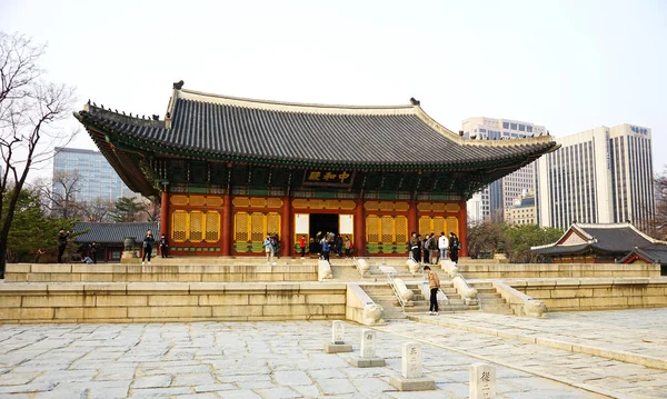 Seoul Mars 2019 Forntida Koreanska Palatsbyggnad Deoksugung Palace Seoul — Stockfoto