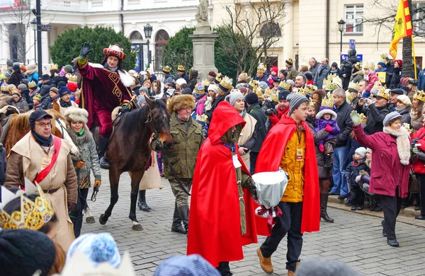 Warsaw January 2013 Magi Costumed Procession Epiphany Three Kings Day — Stock Photo, Image