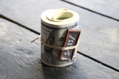 sales growth idea, inscription on the plate, vintage style