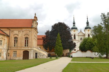 premonstratensian Manastırı ile iki kule, Zeliv, Çek Cumhuriyeti