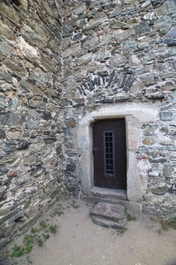 Antik kale kule ahşap kapı