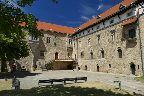 Castillo en Budyne nad Ohri, República Checa . —  Fotos de Stock