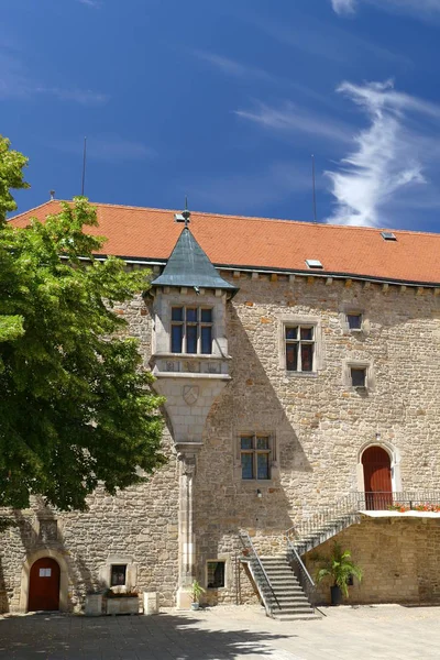 Castle in Budyne nad Ohri, Tjeckien. — Stockfoto