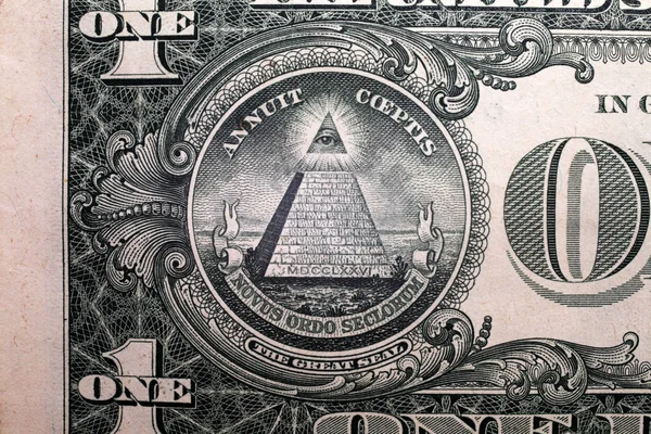 Piramide Con Occhio Una Banconota Dollaro Sfondo Macro — Foto Stock