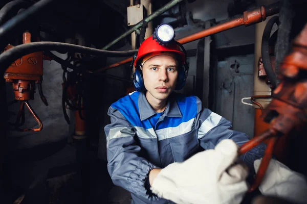 Fiatal bányász ember — Stock Fotó