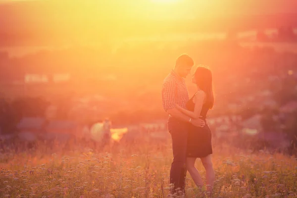 Gli amanti dell'uomo e della ragazza — Foto Stock