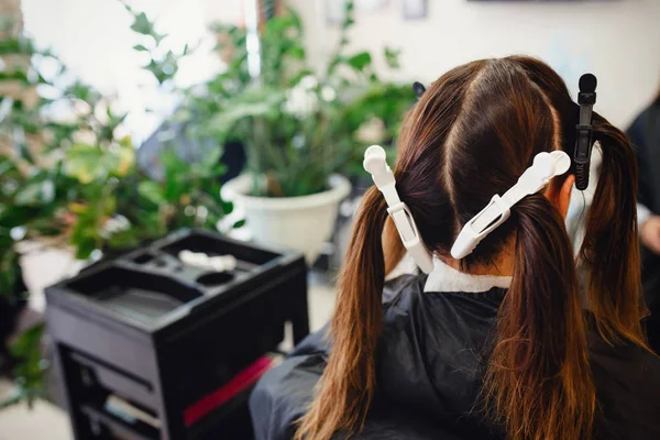 Friseurmeister tritt auf — Stockfoto