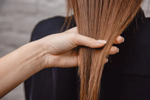 Recuperação de queratina cabelo e pilha de tratamento de proteína com profissional — Fotografia de Stock