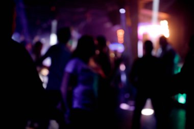 Bulanık arka plan müzik kokteyl gece parti insanlar