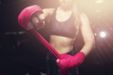 kız atlet boks Mma