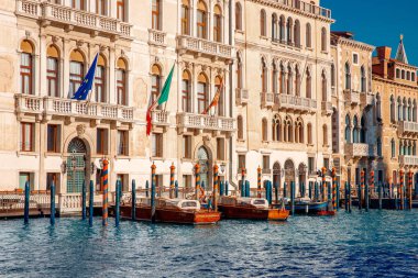 Venedik, İtalya Grand Canal, güneşli bir gün.