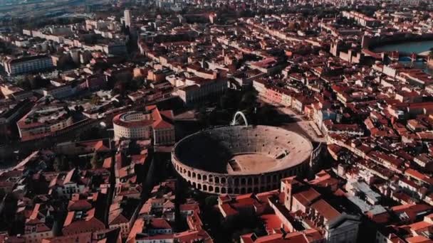 Veduta aerea Cityscape Arena di Verona città e Arena, Italia drone — Video Stock