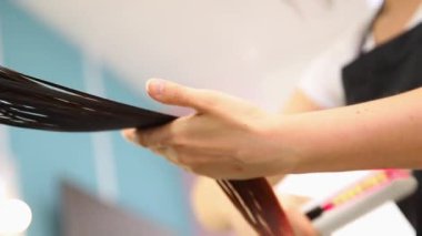 Keratin, profesyonel ultrasonik demir aletli saç ve protein arıtma kiti. Kaplıcayı düzleştir