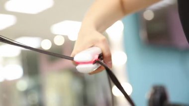 Keratin, profesyonel ultrasonik demir aletli saç ve protein arıtma kiti. Kaplıcayı düzleştir